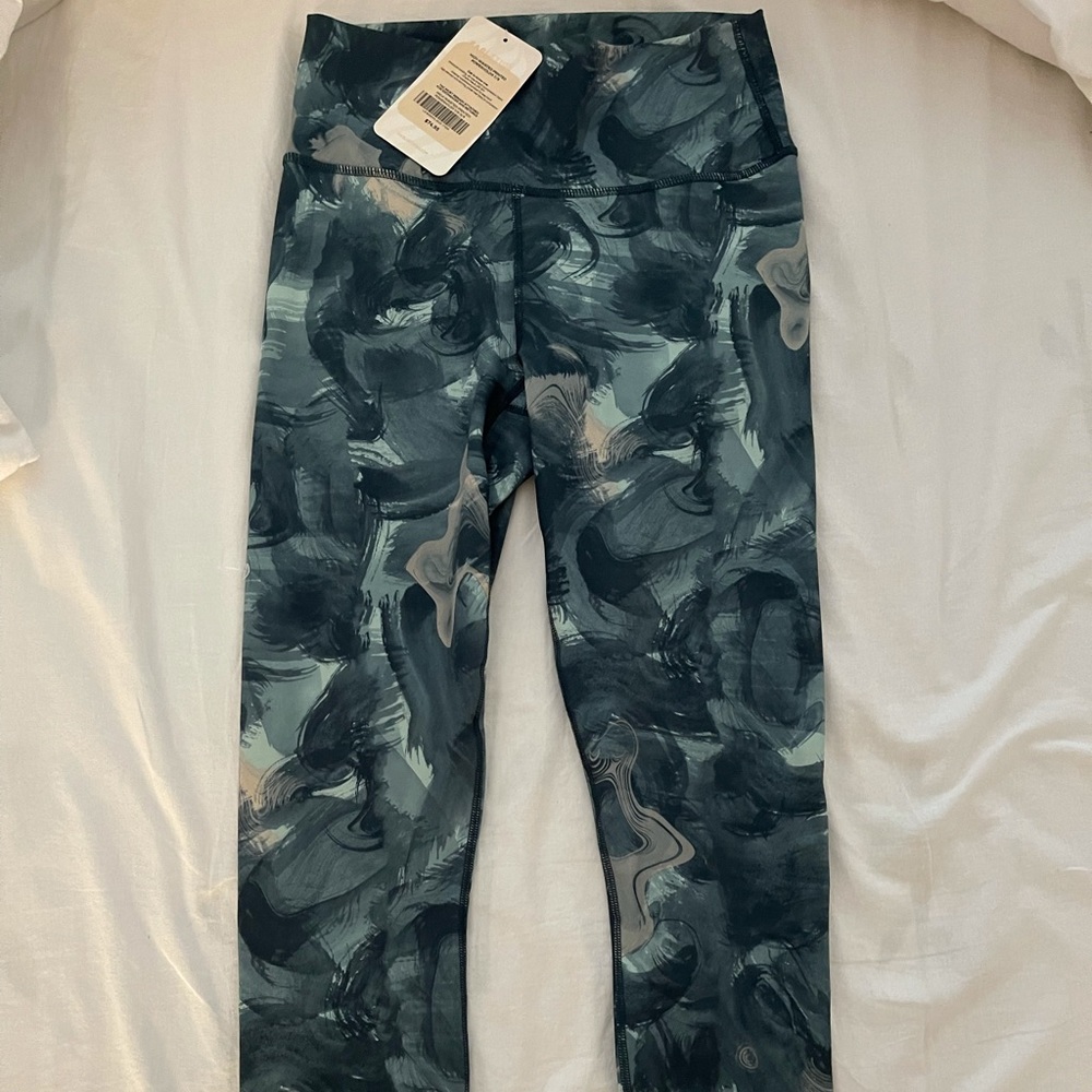 *brand new* fabletics marble print leggings-SMALL